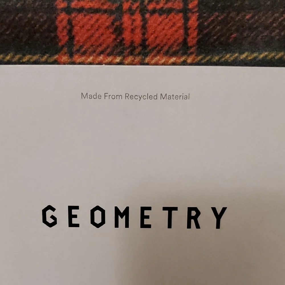NWT Geometry Kitchen Tea Towel - Plaid Design - 18 in X 30 in